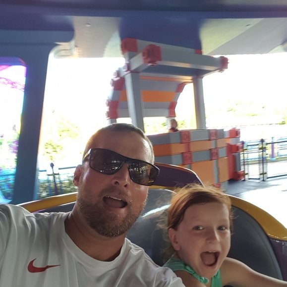 Meet your Posher, Chris - Picture 1 of 1